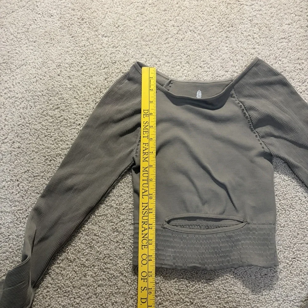 Free People Movement Long Sleeve Top Cut Out Small Olive Green